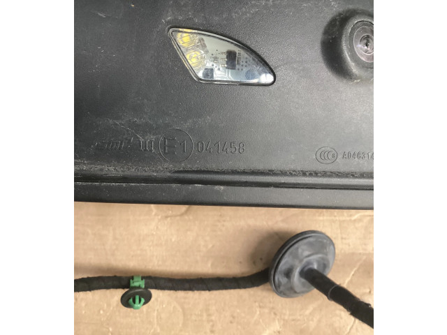 Zpětné zrcátko Volkswagen Touareg III 2018 E1041458