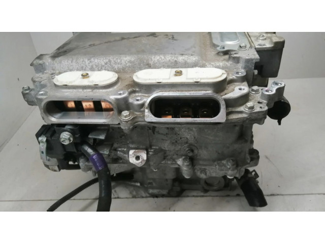 Преобразователь напряжения