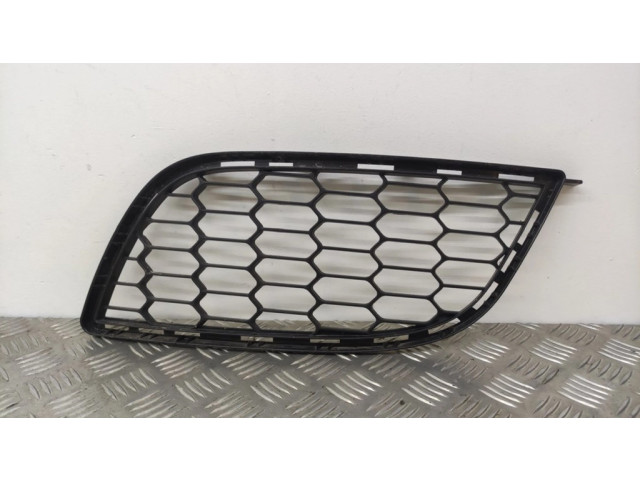 Нижняя решётка (из трех частей) Alfa Romeo Giulietta