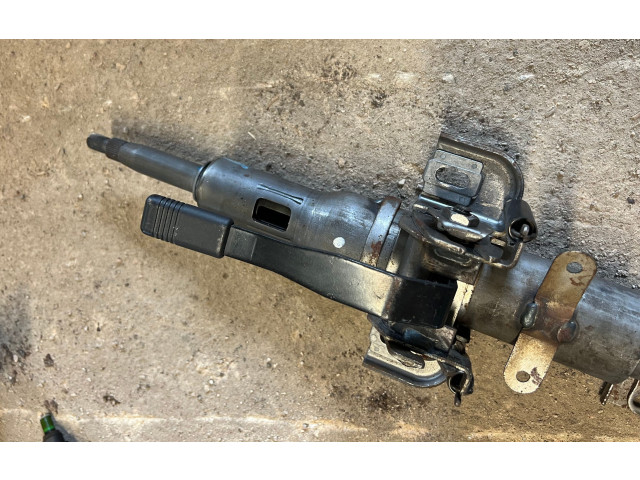 Рулевая рейка Mitsubishi Carisma 1996 - 1999 года