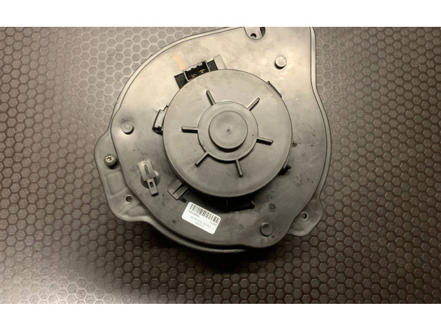 Вентилятор печки    SZ0ZZL   Volvo C70