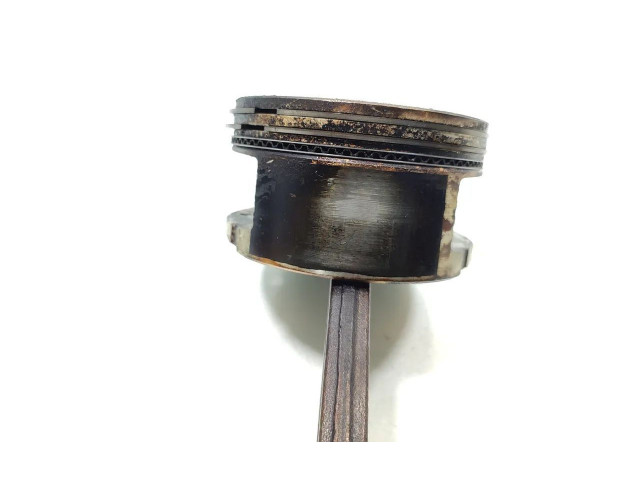 Píst 4654355E Chrysler Voyager EGM