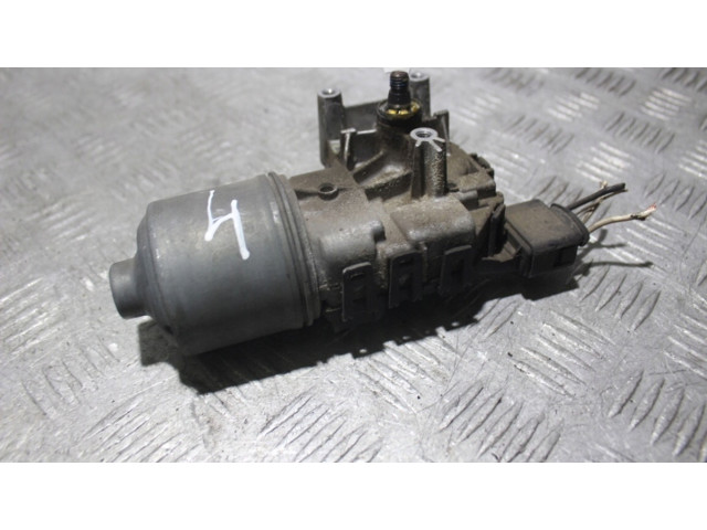 Двигатель стеклоочистителей