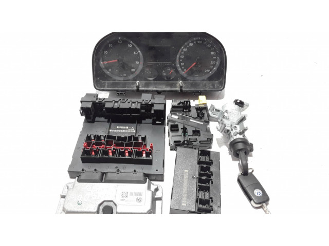 Řídící jednotka 3C0937049A, 2K0920844B Volkswagen Caddy 2005