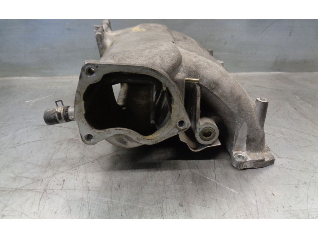 Всасывающий коллектор 140107Y040 Nissan Altima