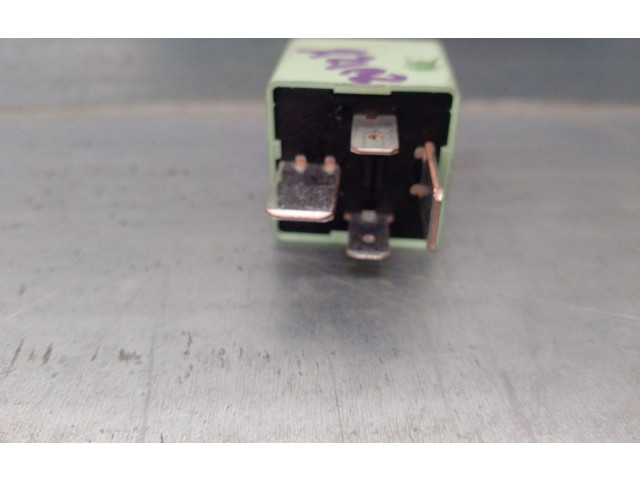 Блок предохранителей 4H0951253 Audi Q3 8U