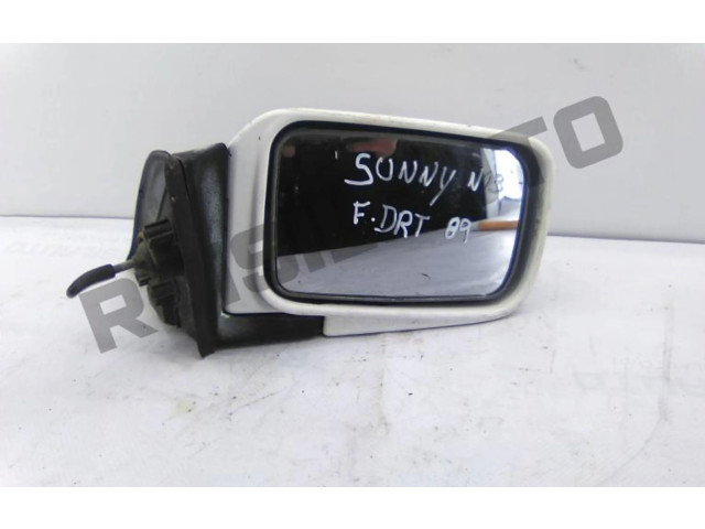 Zpětné zrcátko Nissan Sunny 1989
