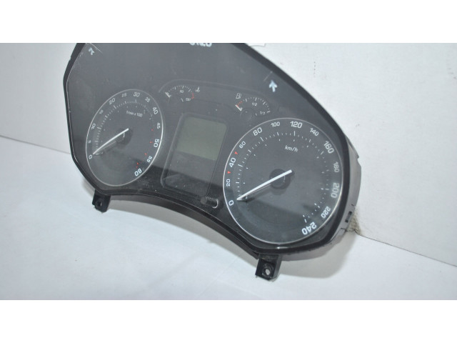 Панель приборов 1Z09208112D Skoda Octavia Mk2 (1Z)