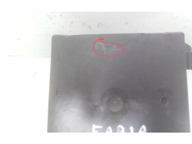 Блок комфорта 6q2937049f, 5WK48218 Skoda Fabia Mk2 (5J)