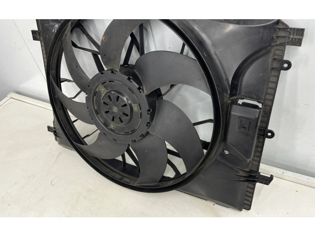 Вентилятор радиатора Mercedes-Benz E C207 W207