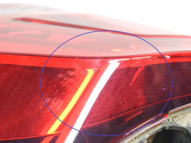 Задний фонарь правый 5NA945096C    Volkswagen Tiguan   2016-2024 года