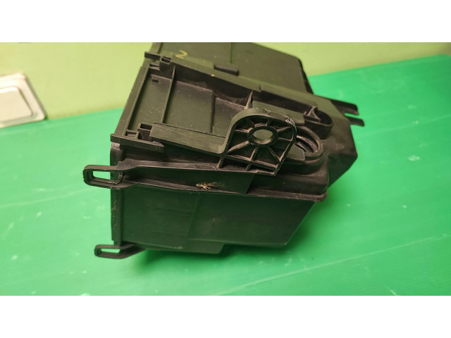 Pojistková skříňka 243503708R, 93452999 Opel Vivaro 2018