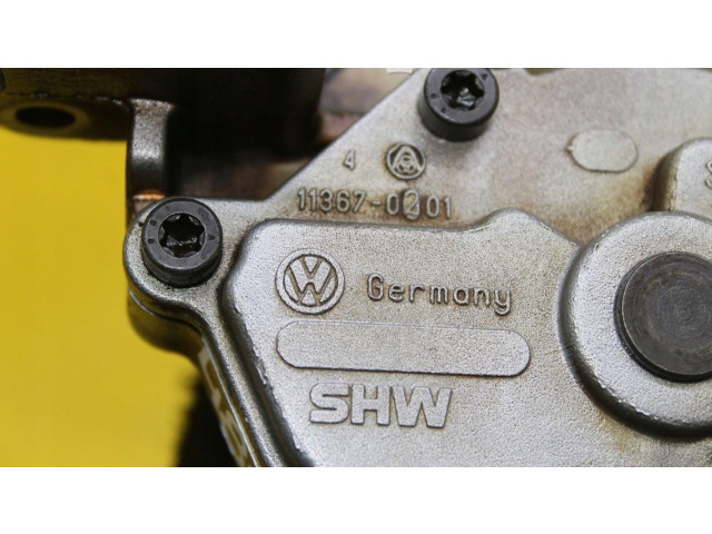 Масляный насос Audi A3 S3 8P