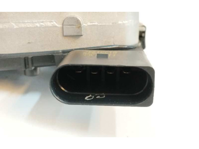 Моторчик дворников 0390243607 Citroen C3 Aircross