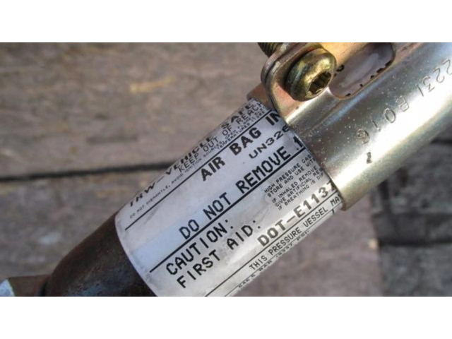 Боковая подушка безопасности    Jeep Cherokee III KJ