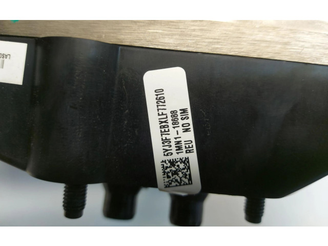 Řídící jednotka 1462554-05-k   Tesla Model 3 2020