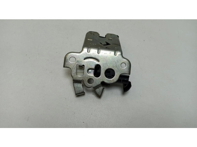 Zámek zadních dveří 8K9827505A   Audi A7 S7 4G 2011