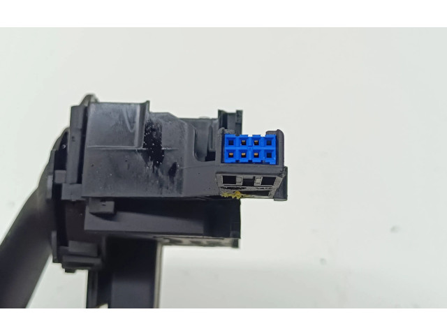 Ручка стеклоочистителей 1K0953519, 01203504   Volkswagen Caddy