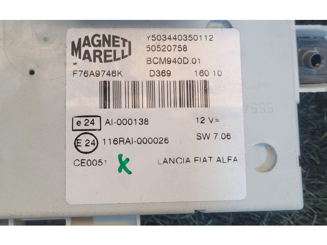 Zpětné zrcátko  Alfa Romeo Giulietta 2010    