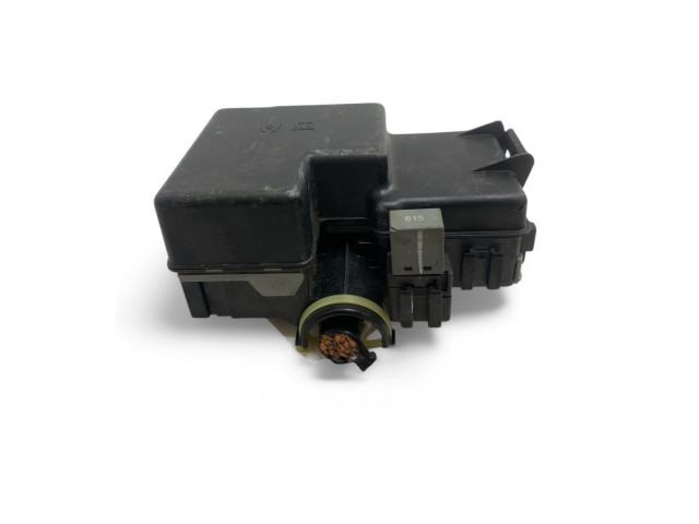 Блок предохранителей 31384034   Volvo XC90    