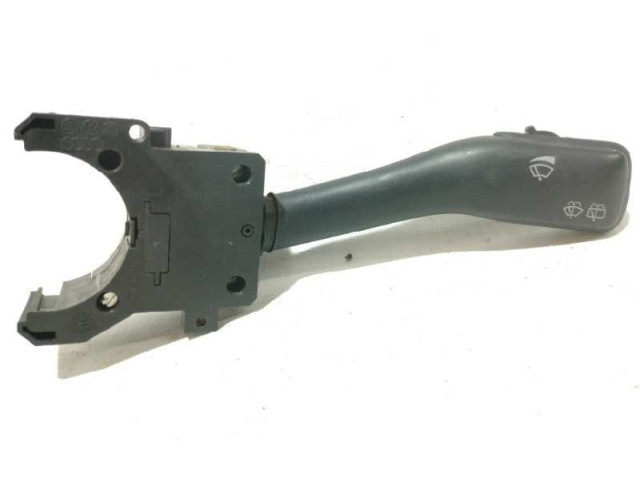 Ручка стеклоочистителей Audi A3 S3 8L