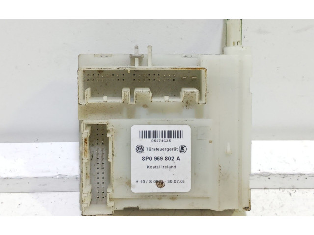 Блок управления дверью 8P0959802A   Audi A3 S3 8P