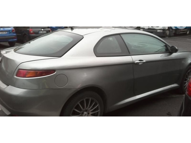 Панель приборов 156050197   Alfa Romeo GT       