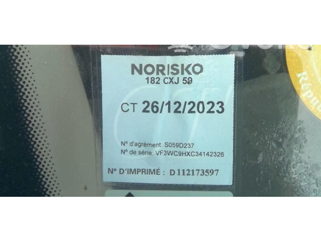 Дисплей    9822637880   Peugeot 207