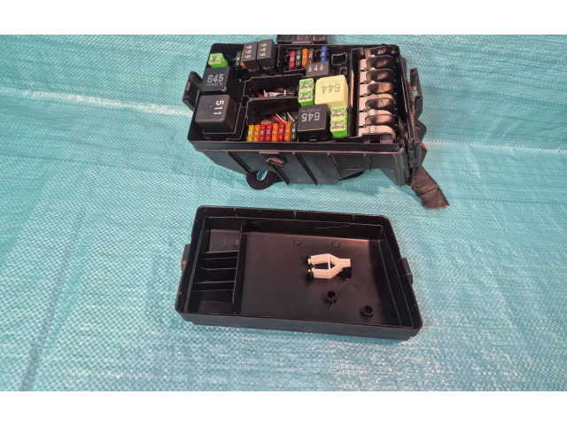 Ящик предохранителей (комплект) 5Q0907361A, 63512385 Volkswagen Golf VII