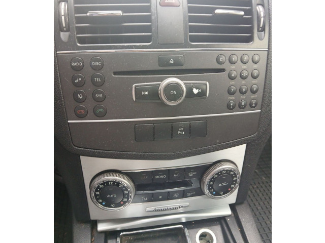 Блок управления HiFi audio    Mercedes-Benz C W204