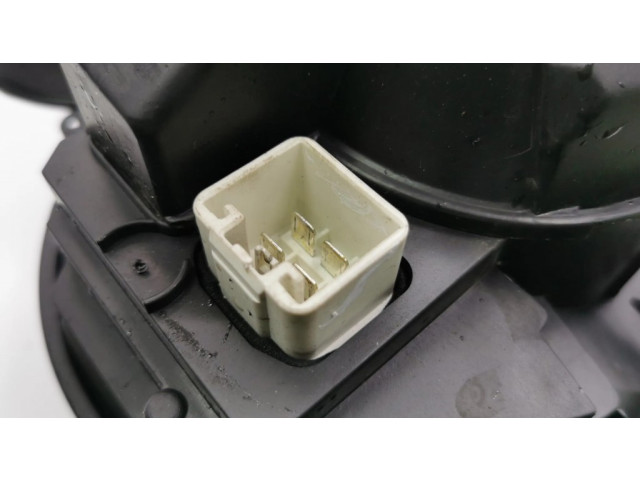 Вентилятор печки    28421, 86578   Volvo V70