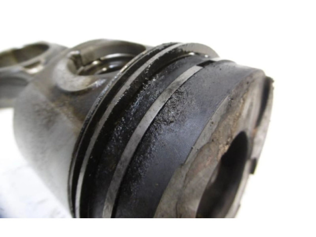 Píst Renault Espace III