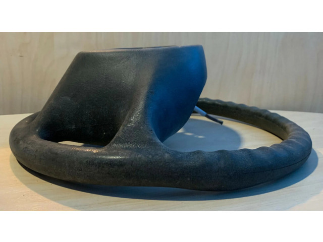 Volant Chevrolet Camaro 1998 16750126