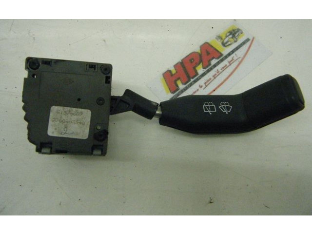 Ручка стеклоочистителей Renault Clio I