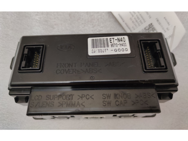 Дисплей 957101H400 KIA Ceed