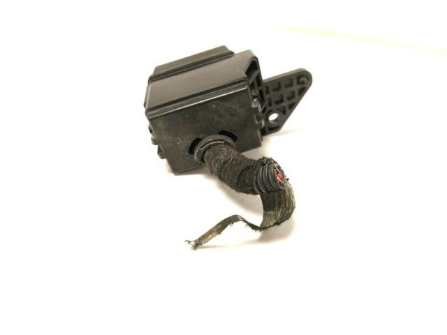 Pojistková skříňka 826165 Chevrolet Trax 2013