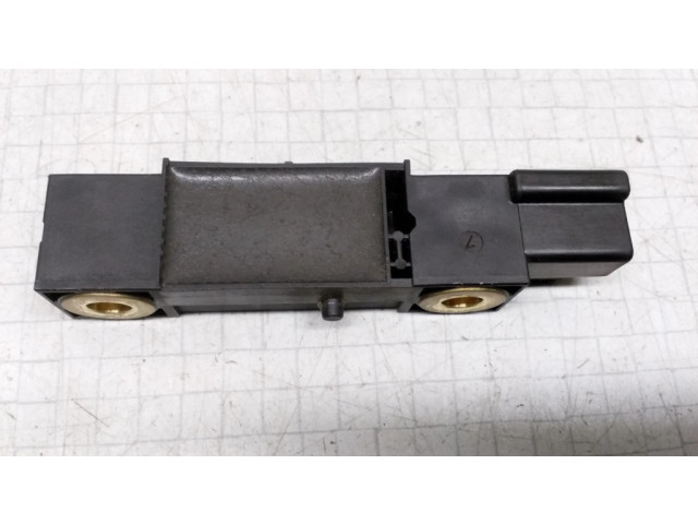 Датчик удара надувных подушек