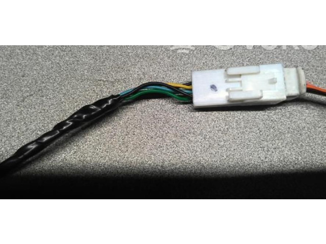 Зеркало электрическое        Dacia Duster  2010 - 2017 года   