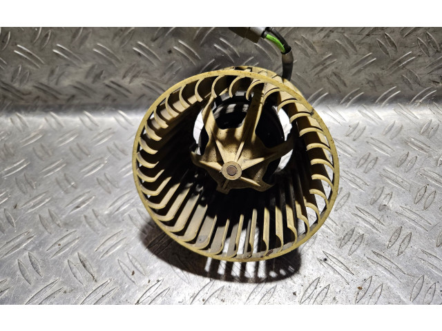 Вентилятор печки    9622556   Saab 9000 CS