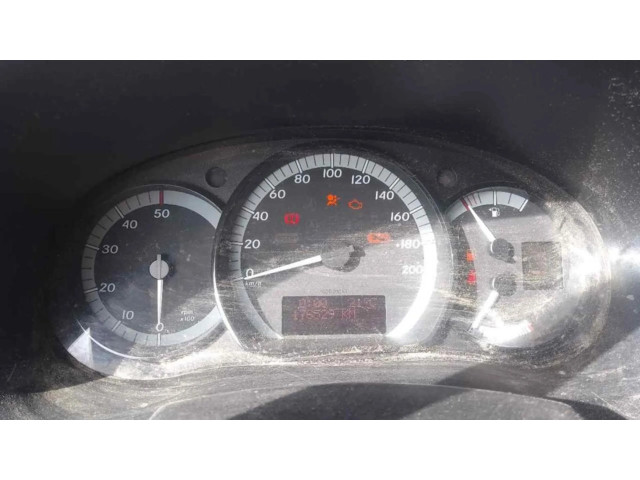 Přístrojová deska  Mercedes-Benz Citan W415  CUADROINSTRUMENTOS  