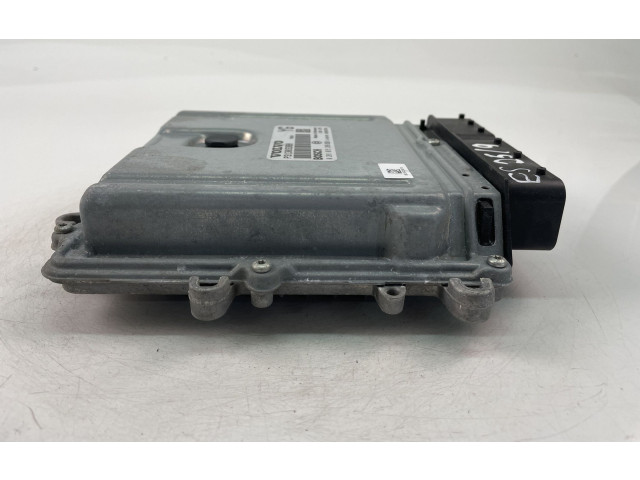 Блок управления двигателем Блок управления P31303388, 0281015286 Volvo S60