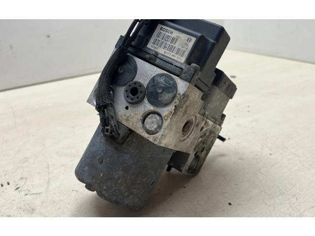 Блок АБС 0273004573, 882043 Skoda Superb B5 (3U) 2001 - 2008 года