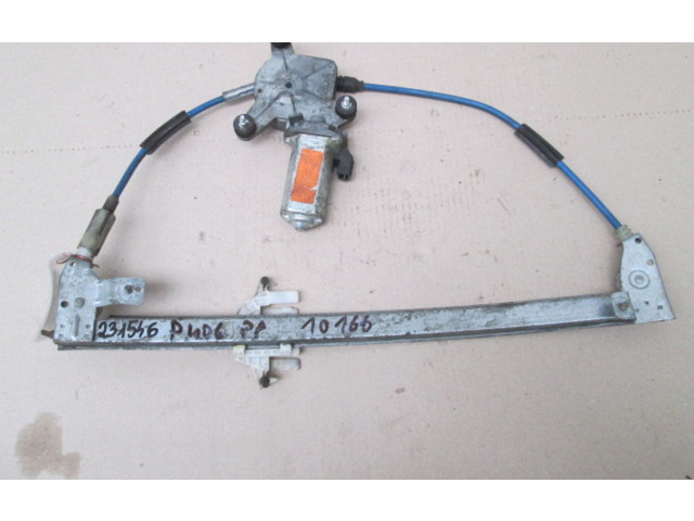 Моторчик заднего дворника     Peugeot 406