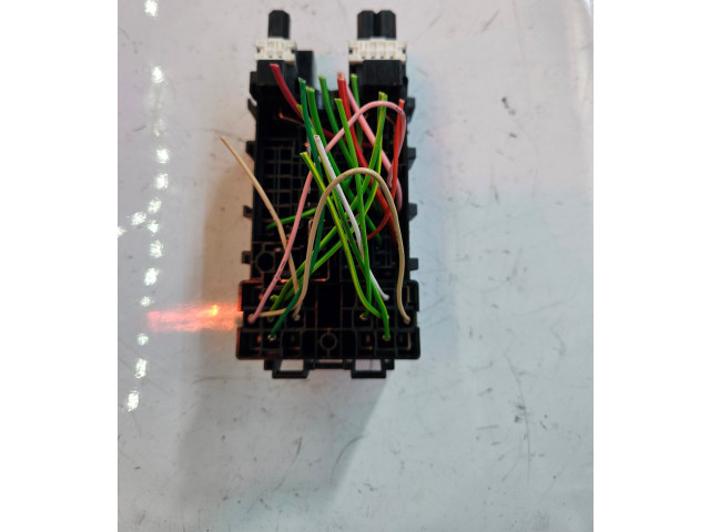 Pojistková skříňka 9685492680 Toyota Proace 2021