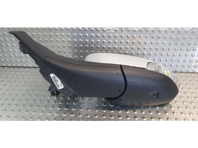 Зеркало электрическое Volvo C30 2007 - 2010 года