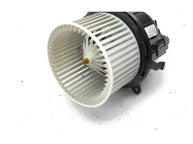 Вентилятор печки    KY333002, AP21760   Jeep Avenger