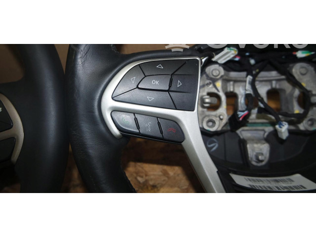 Руль Jeep Cherokee  2013 - 2020 года P1UU342X9AJ      