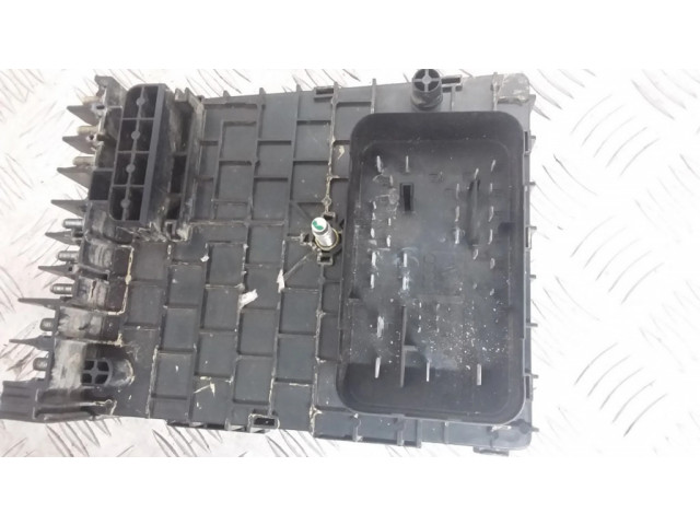 Блок предохранителей 3C0937125A Audi Q3 8U