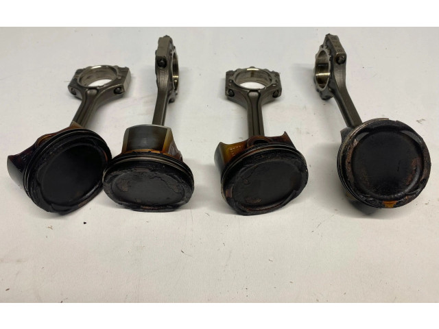 Píst G4LC KIA Venga