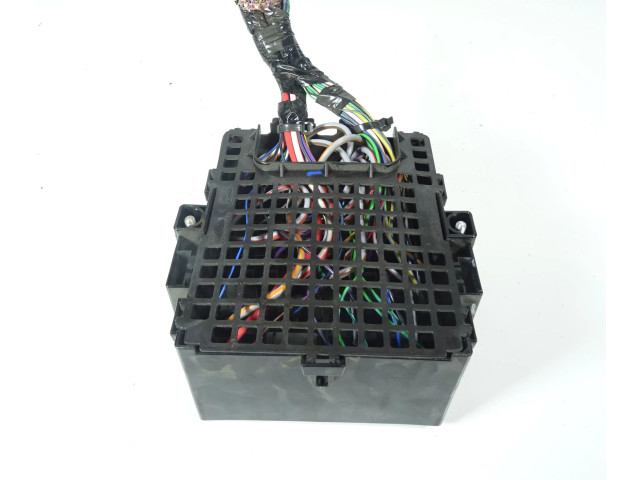 Блок предохранителей  8V51-14A073-AA, 8V51-14A073-AA   Ford Transit -  Tourneo Connect    